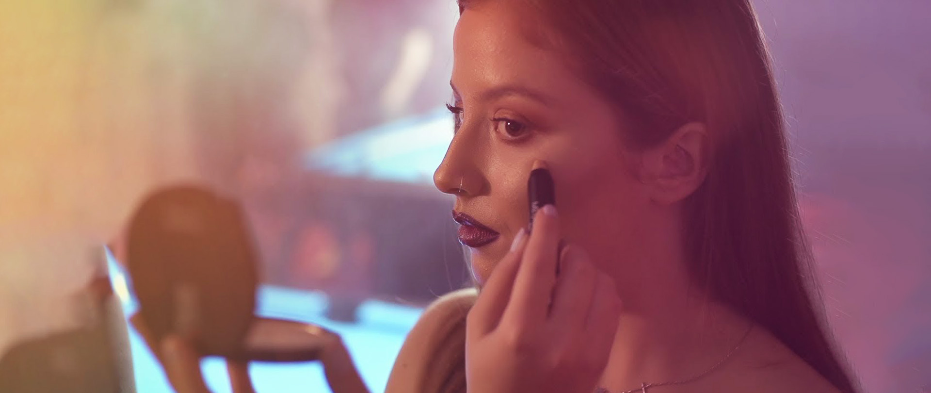 Bimbo Girl – Dust & Cream